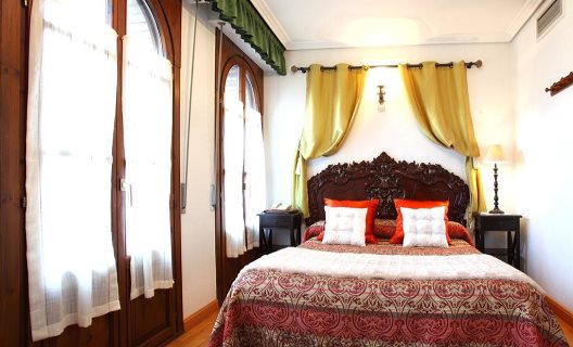 Hotel Merindad De Olite