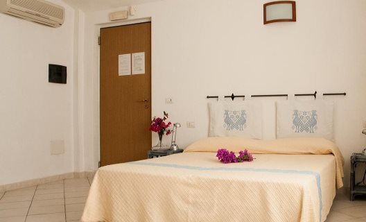 Hotel Meta