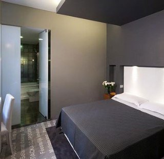 Hotel Metropolis