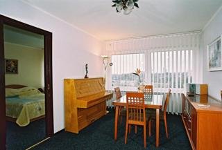 Hotel Mir
