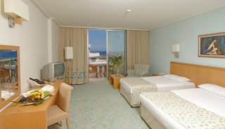 Hotel Miracle Resort