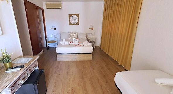 Hotel Mireia