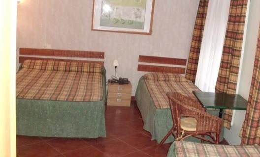Hotel Mirtil