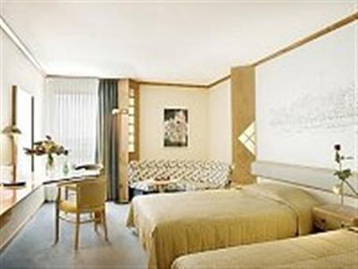 Hotel Moevenpick Zurich-airport