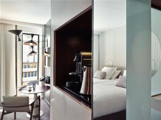 Hotel Molitor Paris By Mgallery
