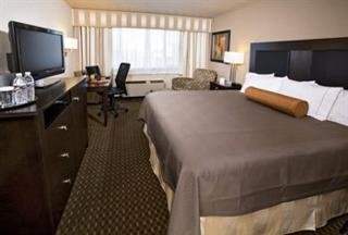 Hotel Monarch & Conference Center