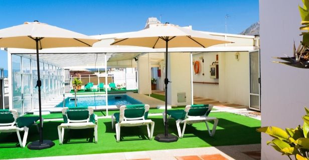 Hotel Monarque El Rodeo