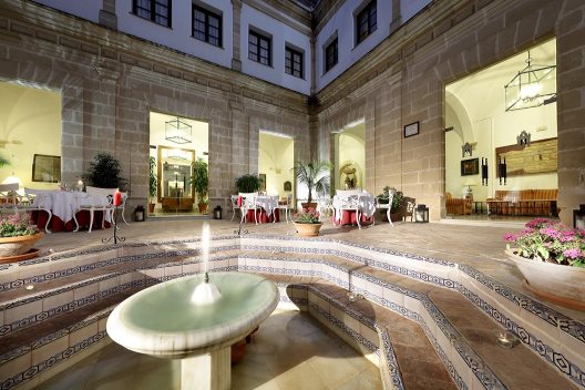 Hotel Monasterio San Miguel