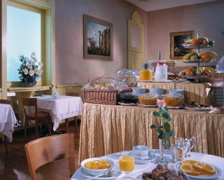 Hotel Mondial