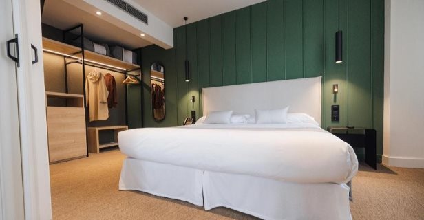 Hotel Mondragon