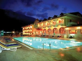Hotel Montana Beach Club