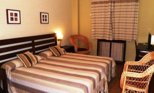 Hotel Montaña De Rubielos