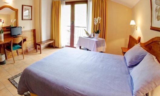 Hotel Montané