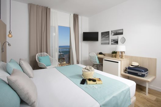 Hotel Monterrey Roses By Pierre Vacances