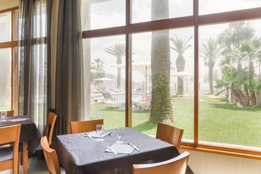 Hotel Monterrey Roses By Pierre Vacances