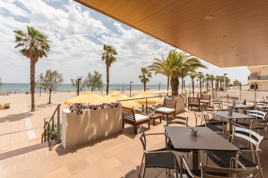 Hotel Monterrey Roses By Pierre Vacances