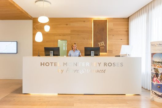 Hotel Monterrey Roses By Pierre Vacances