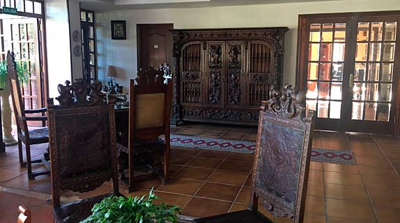 Hotel Montes Blancos