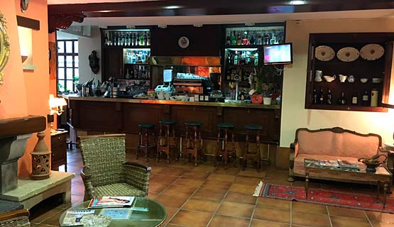 Hotel Montes Blancos