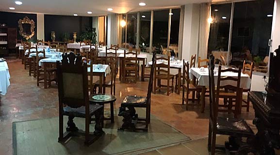 Hotel Montes Blancos