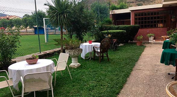 Hotel Montes Blancos