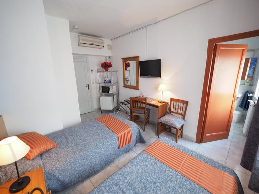 Hotel Montserrat