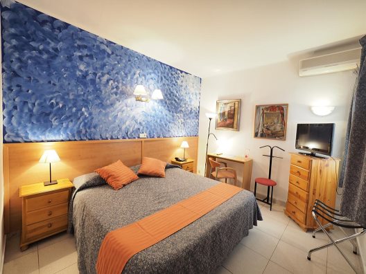 Hotel Montserrat