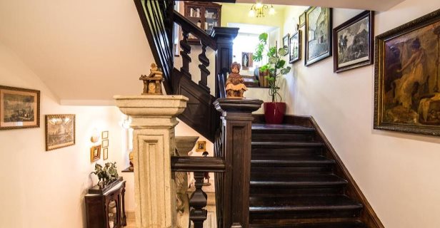 Hotel Monumento Pazo De Orbán