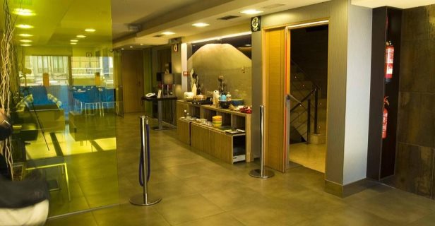 Hotel Moon