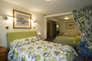 Hotel Moorings