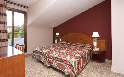 Hotel Mora