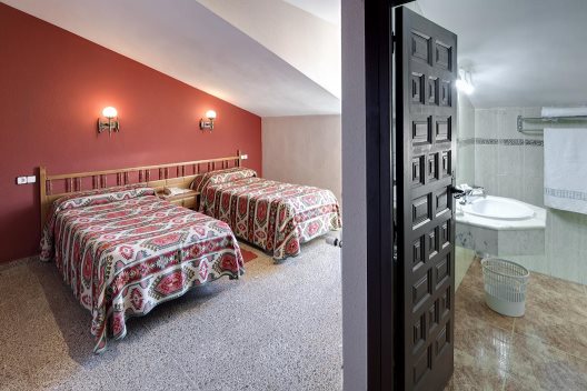 Hotel Mora