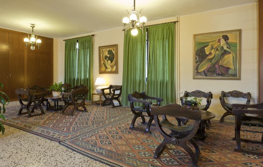 Hotel Mora
