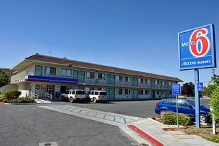 Hotel Motel 6 Bakersfield Airport