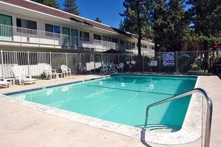 Hotel Motel 6 Big Bear