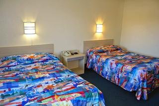 Hotel Motel 6 Carlsbad Downtown