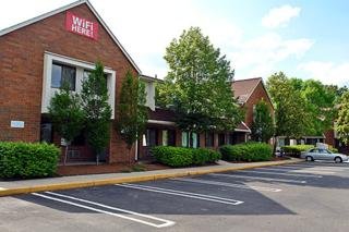 Hotel Motel 6 East Brunswick