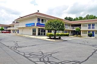 Hotel Motel 6 Richmond Airport