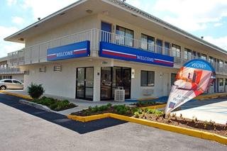 Hotel Motel 6-san Marcos