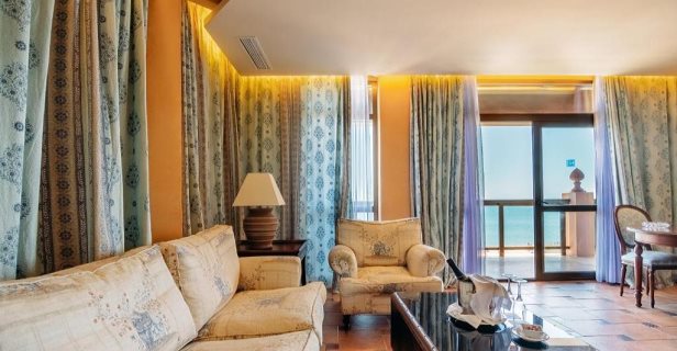 Hotel Ms Amaragua