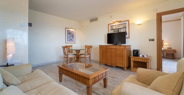 Hotel Ms Amaragua