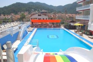 Hotel Mustis Royal Plaza