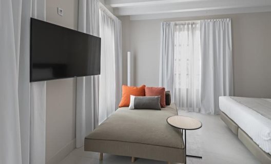 Hotel Myr Plaza Mercado & Spa
