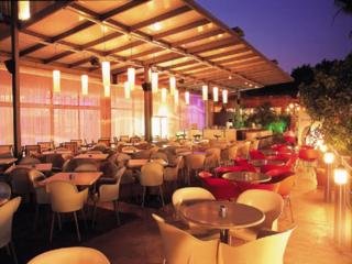 Hotel Napa Plaza