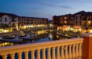 Hotel Naples Bay Resort