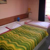 Hotel Nas Dom