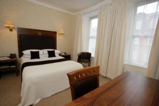 Hotel New County