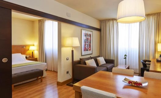 Hotel Nh Barcelona Sant Just