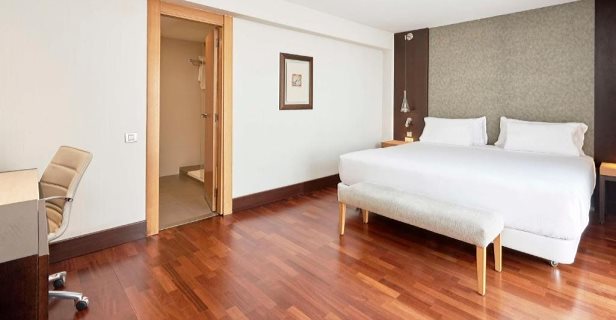 Hotel Nh Barcelona Stadium