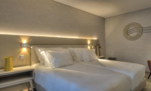 Hotel Nh Collection Porto Batalha